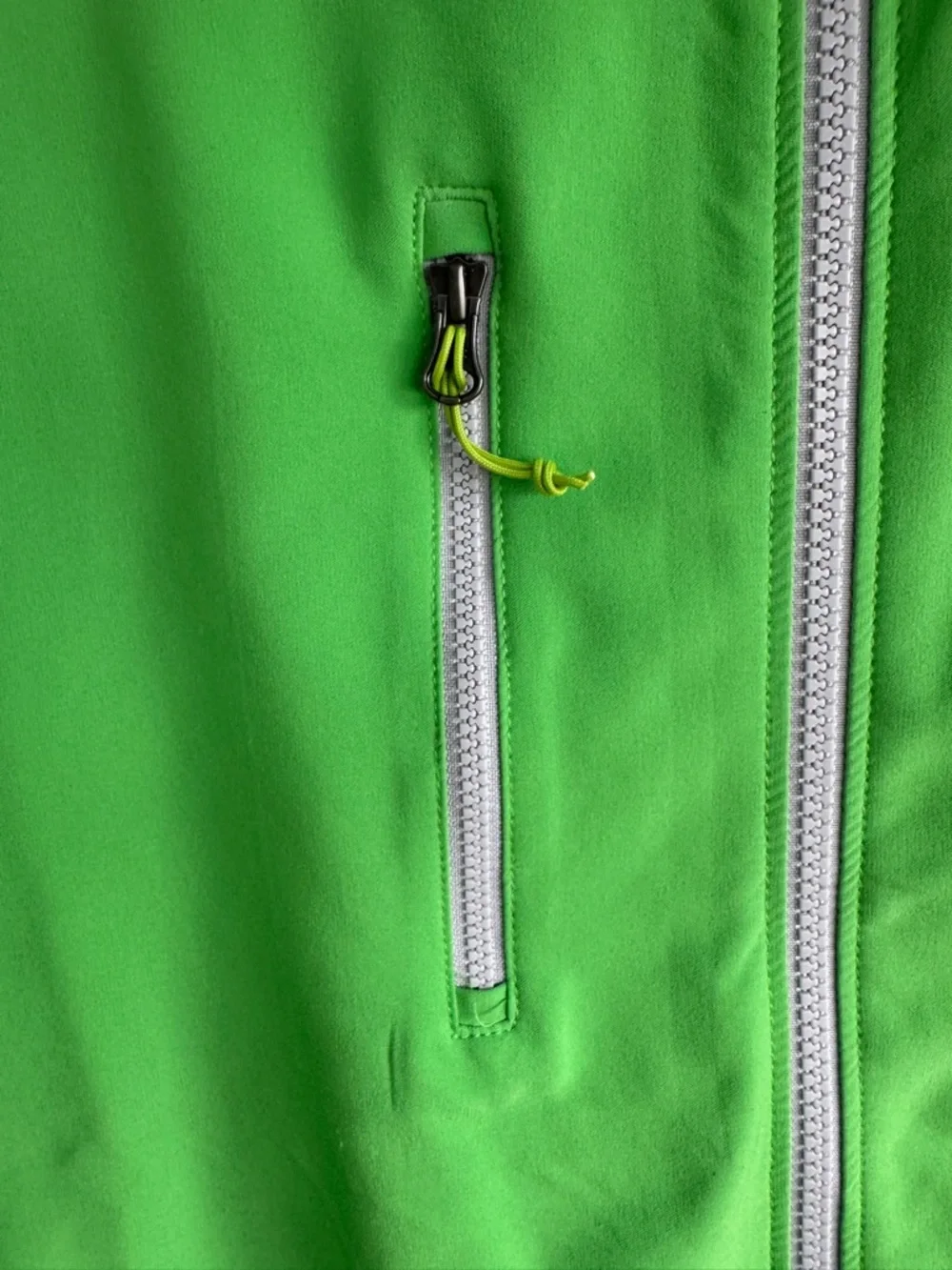 Peter Millar Mens E4 Performance Windbreaker Full Zip
Vest Size Medium Like New - Picture 3 of 6